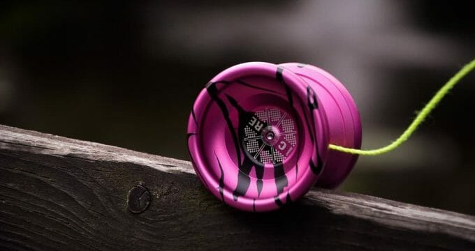 yoyo 1960314 1280